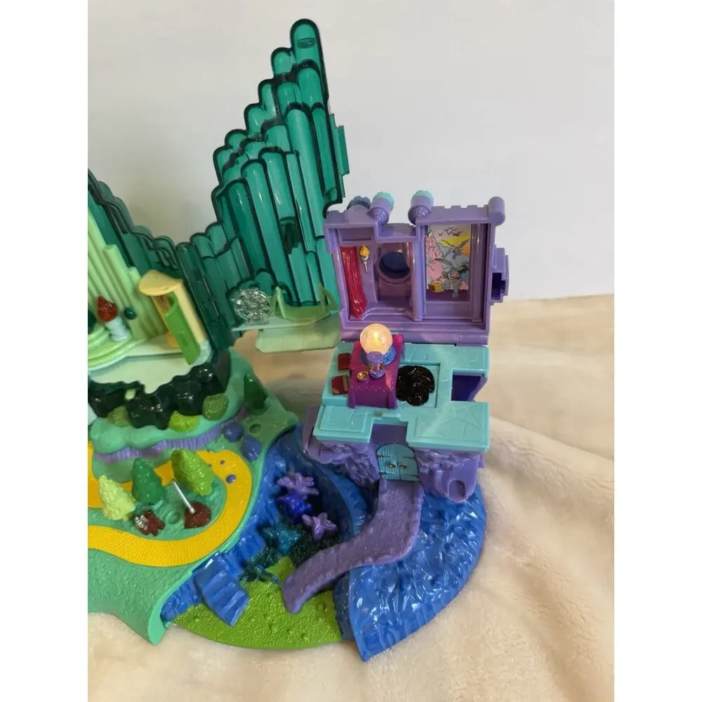 2001 Polly Pocket Wizard of Oz Emerald City Playset Working Lights No Figures